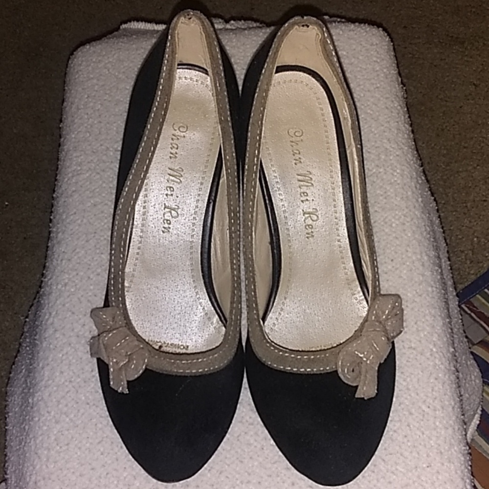 Cute petite red bottom heals